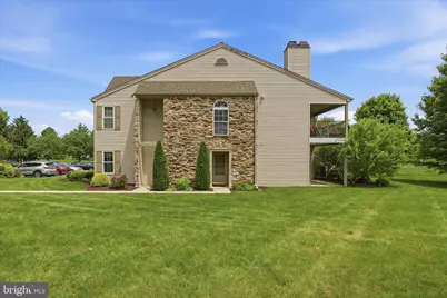 223 Greenview Drive, Lancaster, PA 17601 - Photo 1
