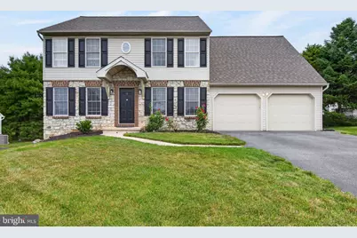 7 Marquis Court, Lititz, PA 17543 - Photo 1