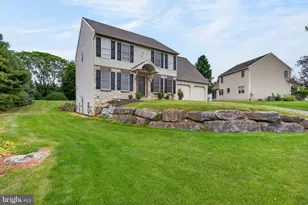 7 Marquis Ct, Lititz, PA 17543 - Photo 3