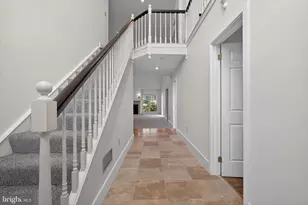 212 Willow Valley Dr, Lancaster, PA 17602 - Photo 3