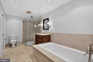212 Willow Valley Dr, Lancaster, PA 17602 - Photo 19