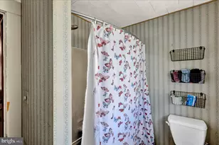 43 E Walnut St, Ephrata, PA 17522 - Photo 19