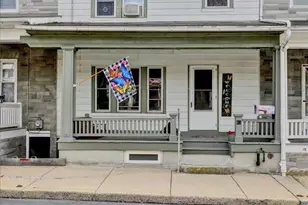 43 E Walnut St, Ephrata, PA 17522 - Photo 1