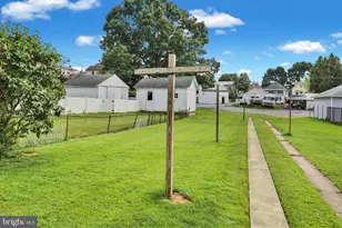 43 E Walnut St, Ephrata, PA 17522 - Photo 27