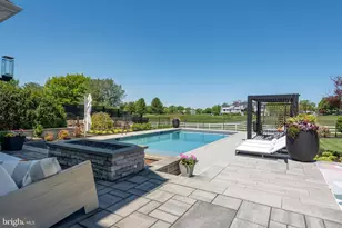 685 Fleetwood Dr, Lititz, PA 17543 - Photo 87