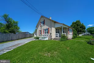 44 S Soudersburg Rd, Ronks, PA 17572 - Photo 3