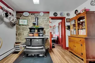 1095 Texter Mountain Rd, Robesonia, PA 19551 - Photo 13