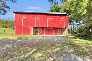 1095 Texter Mountain Rd, Robesonia, PA 19551 - Photo 27