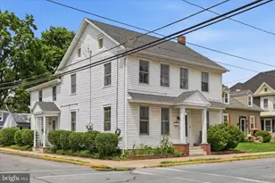 101 E Lincoln Ave, Lititz, PA 17543 - Photo 3