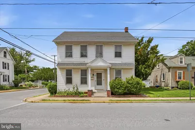 101 E Lincoln Avenue, Lititz, PA 17543 - Photo 1