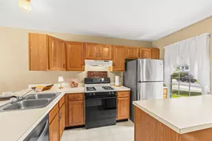 443 Crosswinds Dr, Lititz, PA 17543 - Photo 5