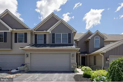 128 Fieldcrest Lane, Ephrata, PA 17522 - Photo 1