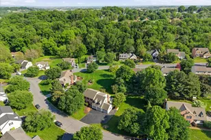 9 Round House Dr, Lititz, PA 17543 - Photo 11