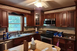 156 Hostetter Ln, Lancaster, PA 17602 - Photo 7