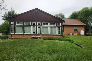 156 Hostetter Ln, Lancaster, PA 17602 - Photo 5