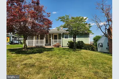 229 N Maple Street, Elizabethtown, PA 17022 - Photo 1