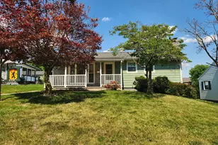 229 N Maple St, Elizabethtown, PA 17022 - Photo 3