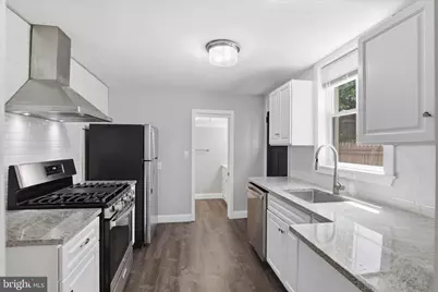 230 W Liberty Street, Lancaster, PA 17603 - Photo 15
