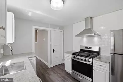 230 W Liberty Street, Lancaster, PA 17603 - Photo 17
