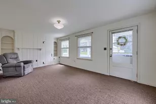 1316 Newport Rd, Manheim, PA 17545 - Photo 7