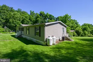 881 Camp Meeting Rd, East Earl, PA 17519 - Photo 31