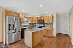 2191 Weeping Willow Ln, Mount Joy, PA 17552 - Photo 9