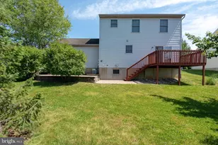 2191 Weeping Willow Ln, Mount Joy, PA 17552 - Photo 5