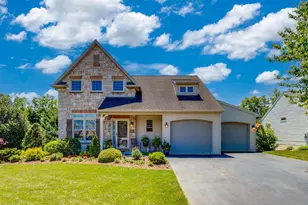 1016 Cambridge Dr, Manheim, PA 17545 - Photo 1