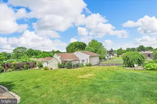 4 N Conestoga View Dr, Akron, PA 17501 - Photo 49