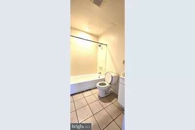 439 E Strawberry Street, Lancaster, PA 17602 - Photo 17
