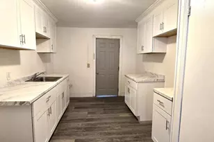 439 E Strawberry St, Lancaster, PA 17602 - Photo 15