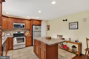24 Snyder Hill Rd, Lititz, PA 17543 - Photo 11