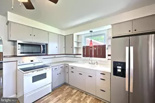 827 Chestnut St, Columbia, PA 17512 - Photo 13