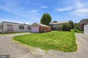 715 Center Ave, Ephrata, PA 17522 - Photo 37