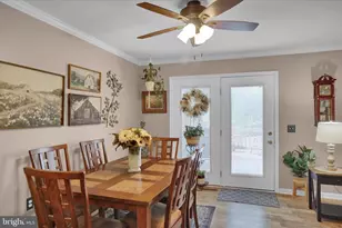 4036 Parkside Ct, Mount Joy, PA 17552 - Photo 11