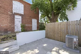 115 S 5th St, Columbia, PA 17512 - Photo 23