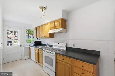 357 Atkins Avenue, Lancaster, PA 17603 - Photo 9