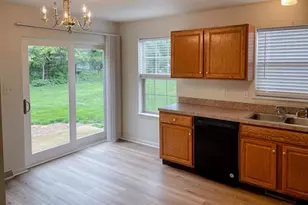 1889 Shady Oak Dr, Mount Joy, PA 17552 - Photo 9