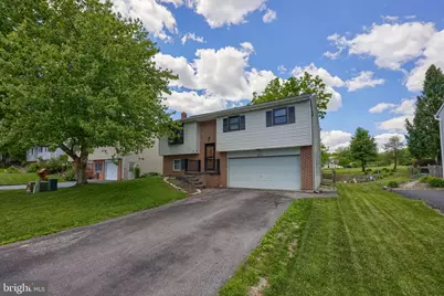 1070 Holly Lane, Denver, PA 17517 - Photo 1