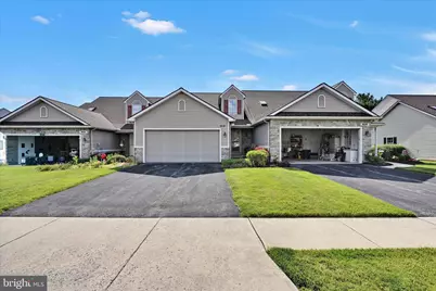 323 Hill Street, Mount Joy, PA 17552 - Photo 3