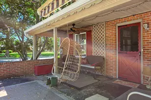 524 Locust St, Denver, PA 17517 - Photo 5