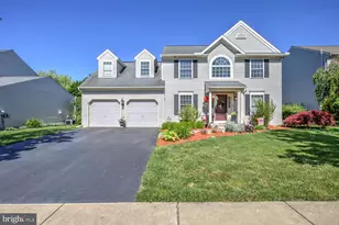 234 Andover Ln, Lititz, PA 17543 - Photo 1