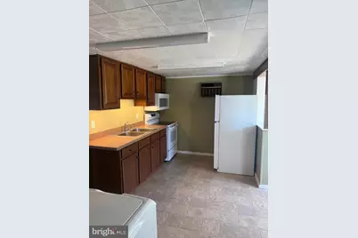 217 S 9th Street, Akron, PA 17501 - Photo 3