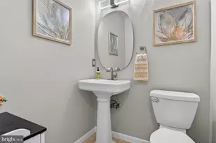 313 Faulkner Dr, Lancaster, PA 17601 - Photo 21