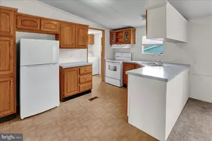 764 Willow Ln, Gap, PA 17527 - Photo 11