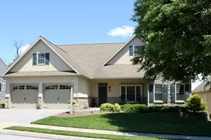 848 Cambridge Dr, Manheim, PA 17545 - Photo 1