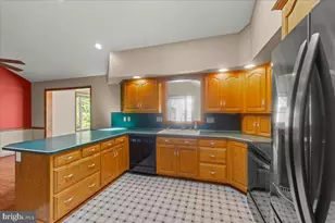 1248 Hereford Dr, Columbia, PA 17512 - Photo 17