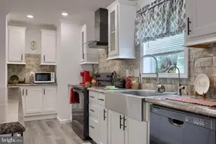 135 Westbrook Dr, Ephrata, PA 17522 - Photo 13