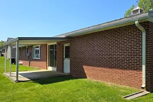 17 Oaklawn Blvd, Ephrata, PA 17522 - Photo 3
