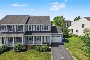 4281 Green Park Dr, Mount Joy, PA 17552 - Photo 5